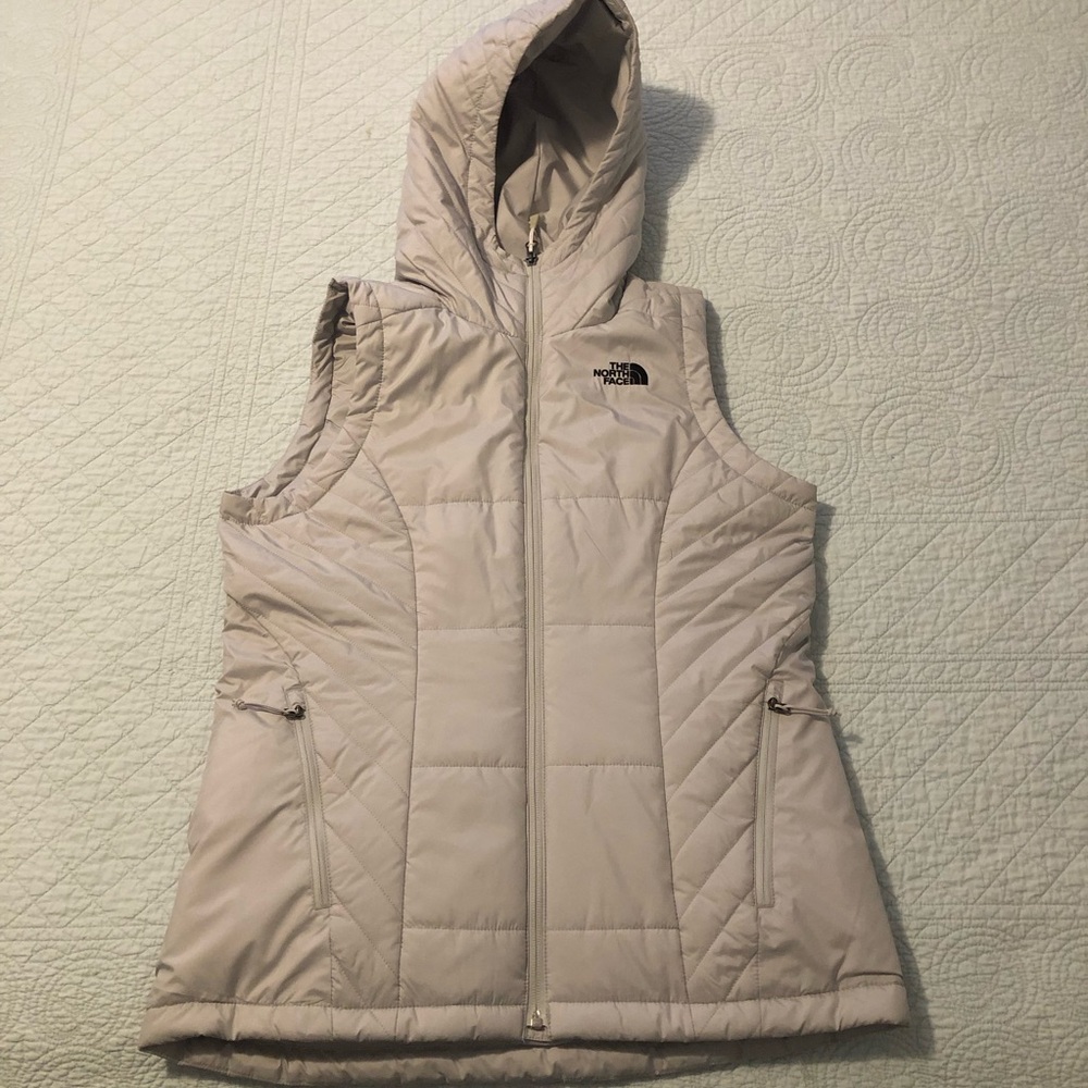 The North Face Jordannha hooded vest. Size small.
